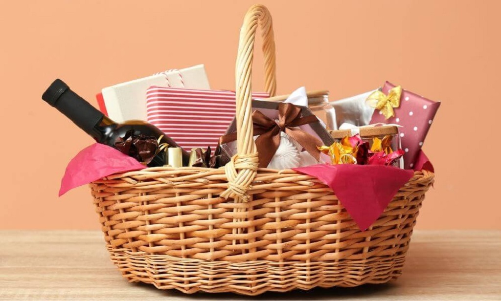 How to make the perfect gift basket