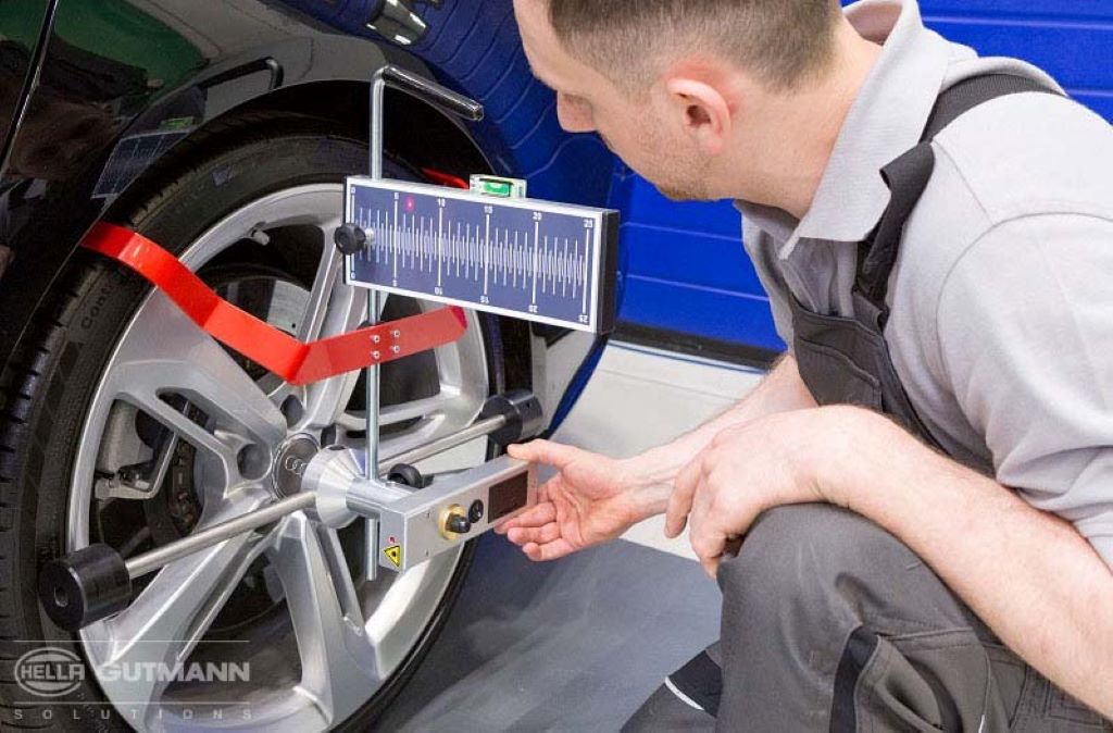 What are the sensors used in adaptive cruise control
