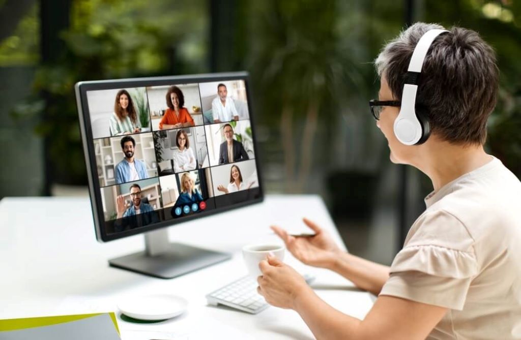 How can I transition to a remote job?