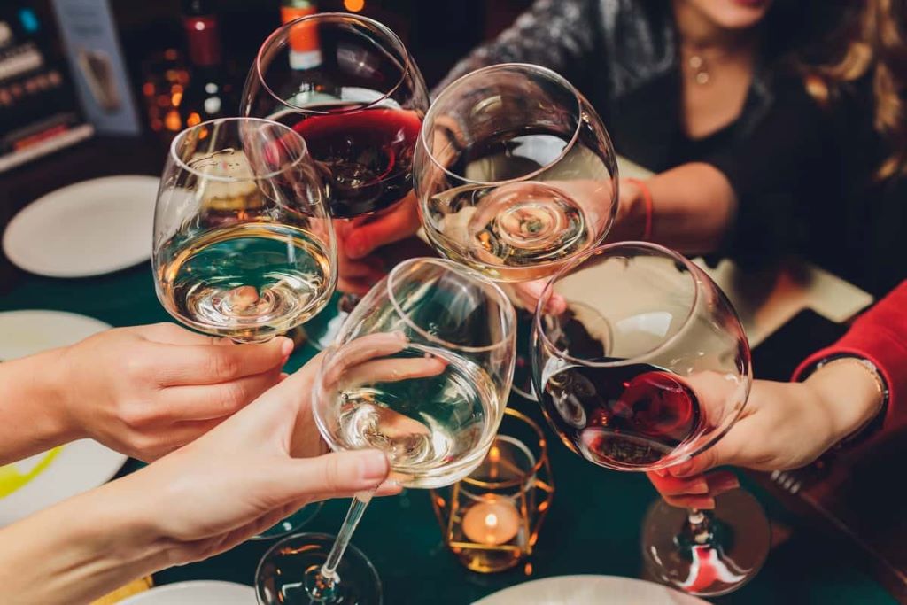Syracuse Themed Events and Bar Crawls