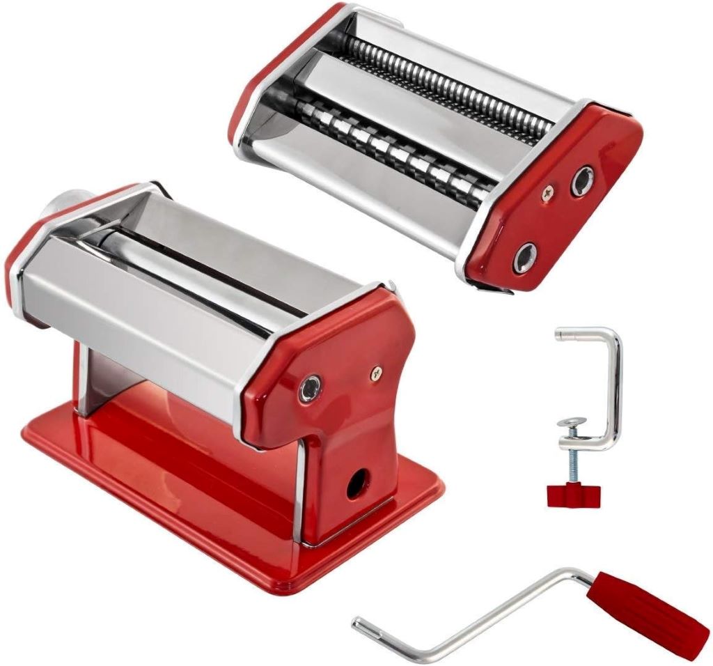 Comparison of manual pasta machines for home chefs, highlighting the GOURMEX option.